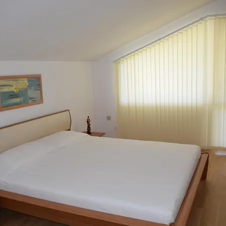 Hotel Eva Ravda