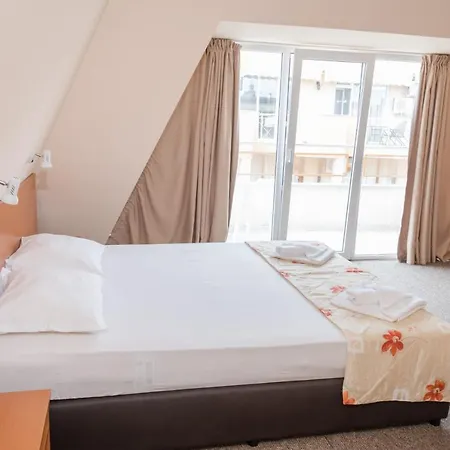 Eva Hotel