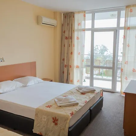 Eva Hotel Ravda