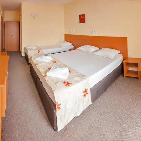 Eva Hotel Ravda